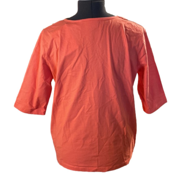 Delta  Burke Collection Salmon Mid Sleeve Women’s V Neck Top (Size 1X 18W - 20W) - Picture 2 of 8